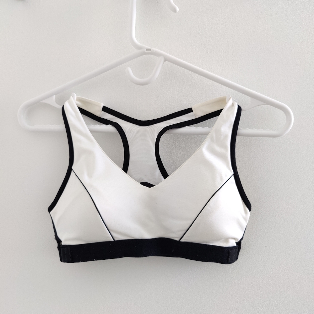 Light support Shock Absorber brand bra 34b